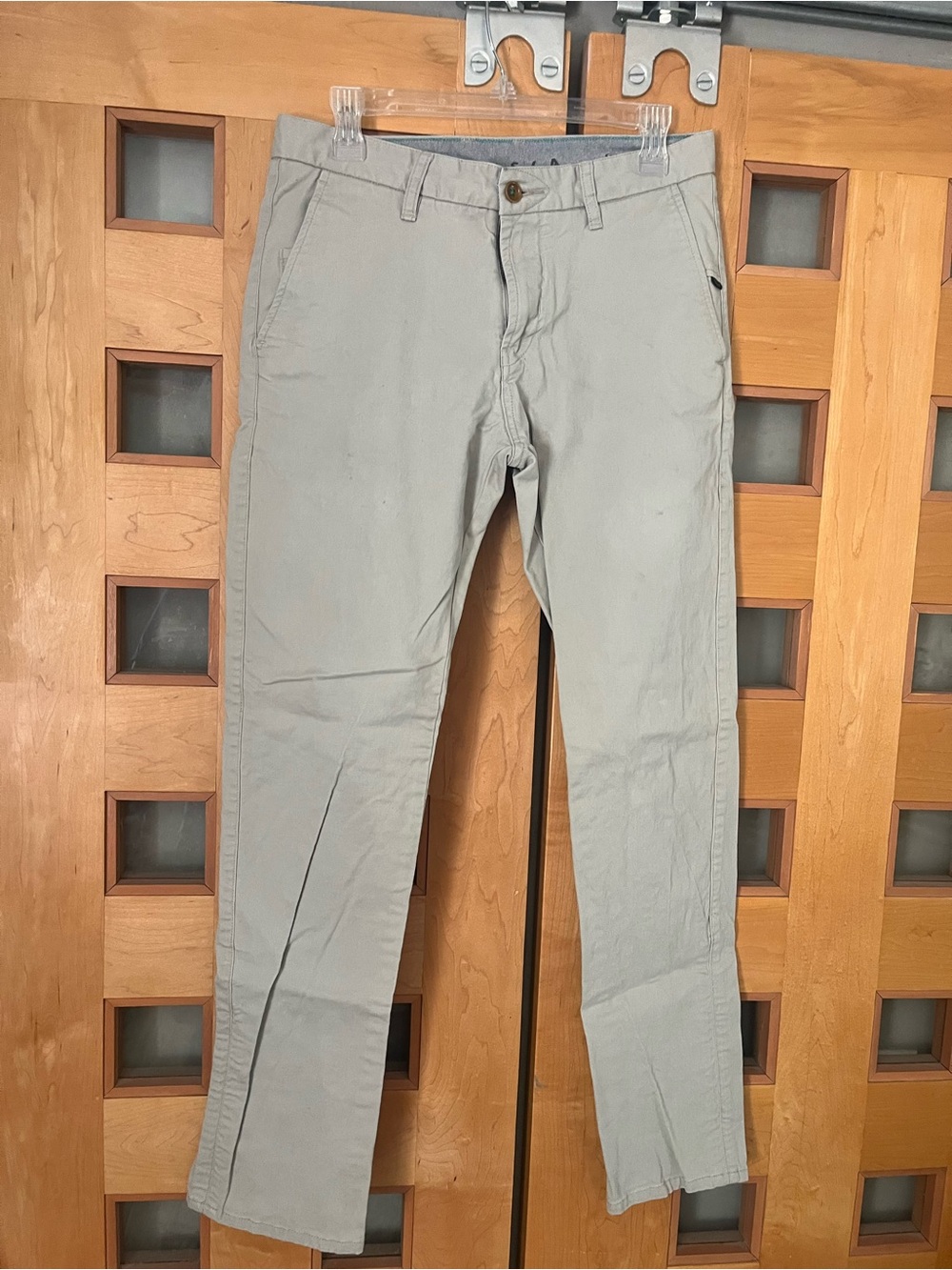 Vissla High Tider Men's Light Gray Casual Chino Pants, 31